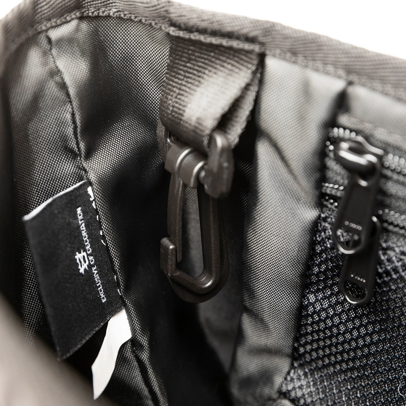 NEW ERA LEOCAMO BLACK DUFFLE