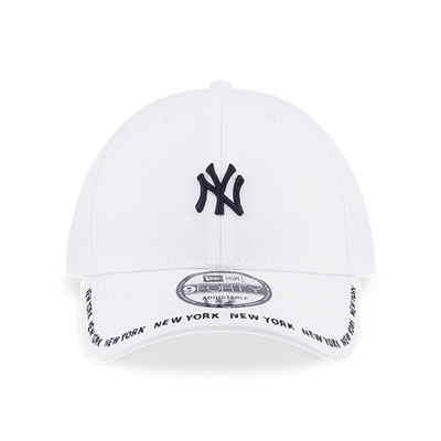TOP VISOR WORDMARK OUTLINE NEW YORK YANKEES WHITE 9FORTY CAP