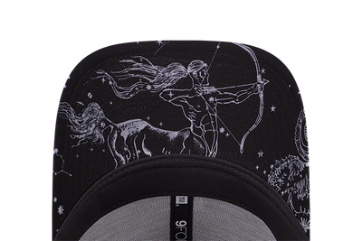 NEW ERA ZODIAC SAGITTARIUS GLOW IN THE DARK BLACK 9FORTY CAP