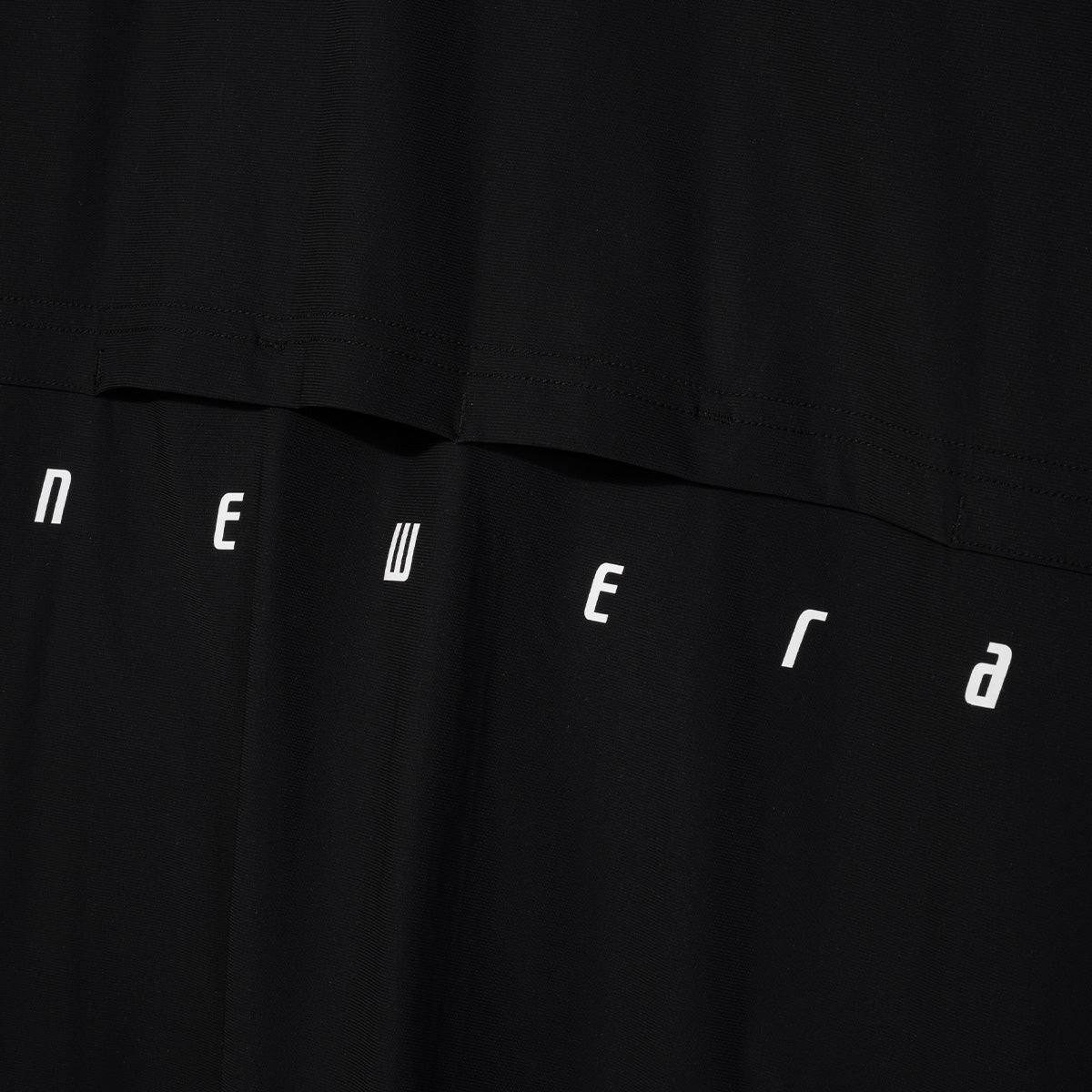 NEW ERA TECH TRAINING BLACK ZIP FRONT HOODIE