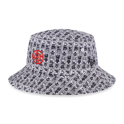 NEW ERA X JUJUTSU KAISEN PATTERN BLACK/WHITE BUCKET