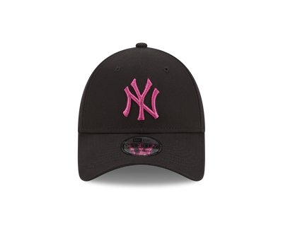 NEW YORK YANKEES LEAGUE ESSENTIAL 9FORTY BLACK 9FORTY CAP