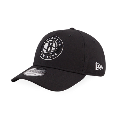 BROOKLYN NETS ESSENTIAL BLACK 9FORTY CAP